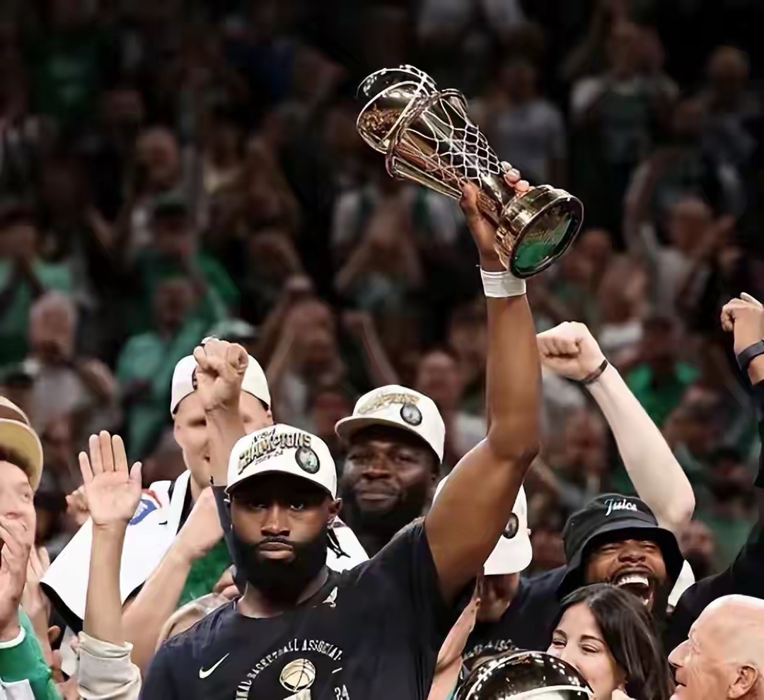 波士顿凯尔特人训练开放日，今夜刷新队史纪录引欢呼，法国杯在即，球队文化再被提及的简单介绍