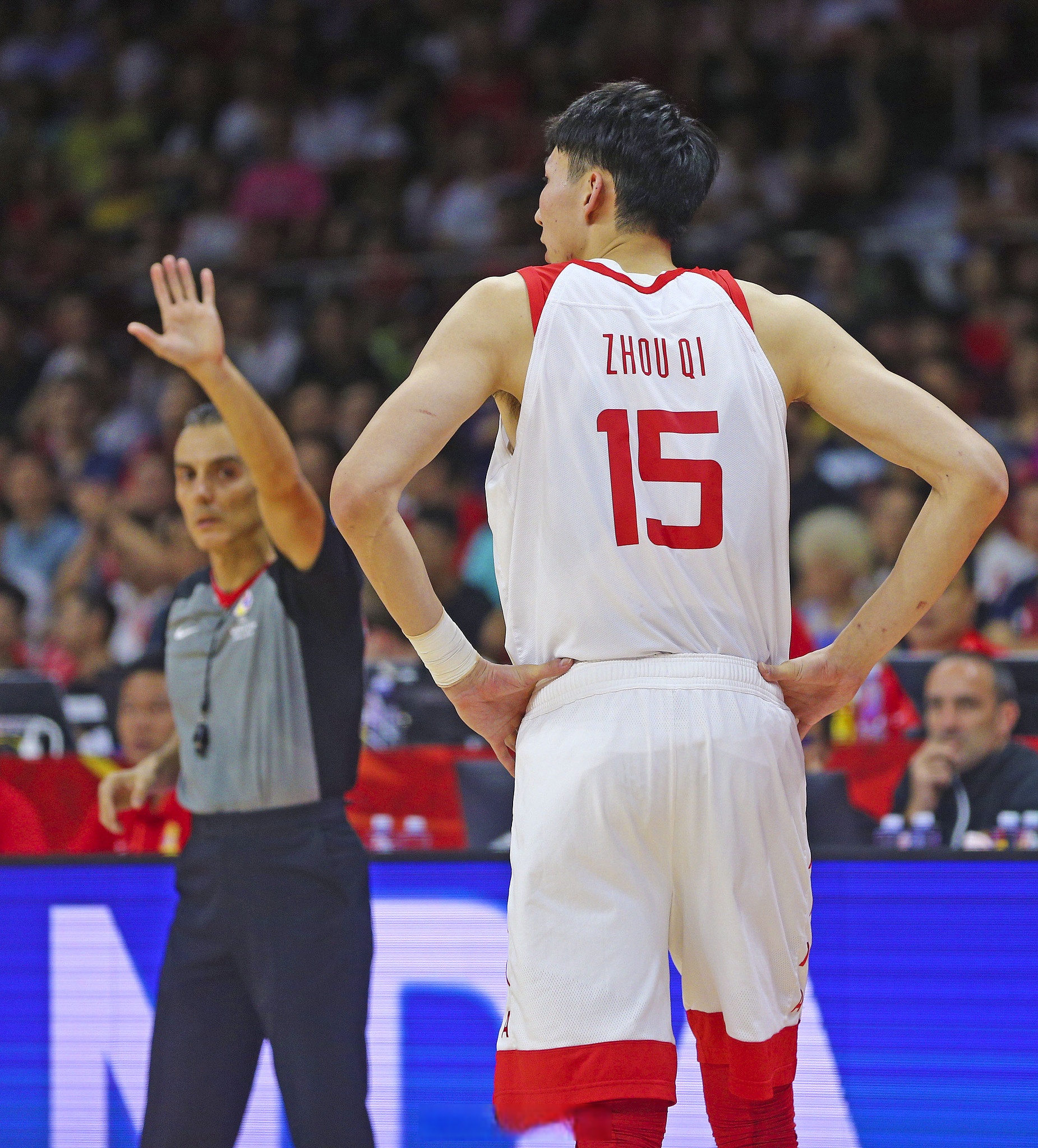 俄罗斯cs比赛男女对战