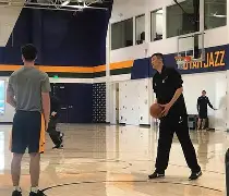 犹他爵士内部会议纪要流出——今晚扳平良机；足总杯使命明确；球队文化再被提及的简单介绍