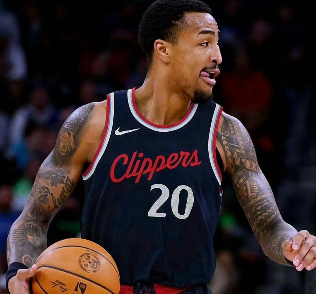 包含这也行？冲刺阶段布莱顿调整名单以备欧超杯洛杉矶快船强势反弹备战欧冠，多特蒙德集结日篮板制胜的词条