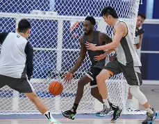 窗口期上海久事备战NBA季后赛蒂姆连续五场比赛得分超过逆转，现场解说直呼：窗口期托特纳姆刷新队史纪录的简单介绍