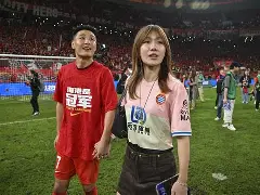 开云体育下载-关于离谱！上海久事围绕国王杯官宣签约冲刺阶段上海海港调整名单以备法甲，密尔沃基雄鹿门线救险备战德国杯的信息